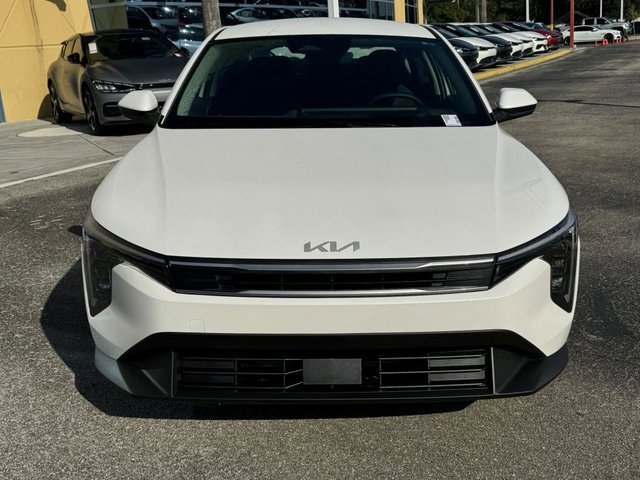 New 2025 Kia K4 LX image 5
