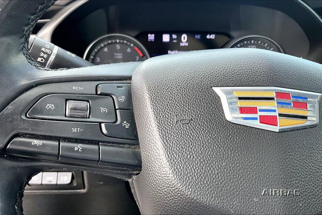 Used 2019 Cadillac XT4 Premium Luxury w/ Technology Package AWD/4WD image 26