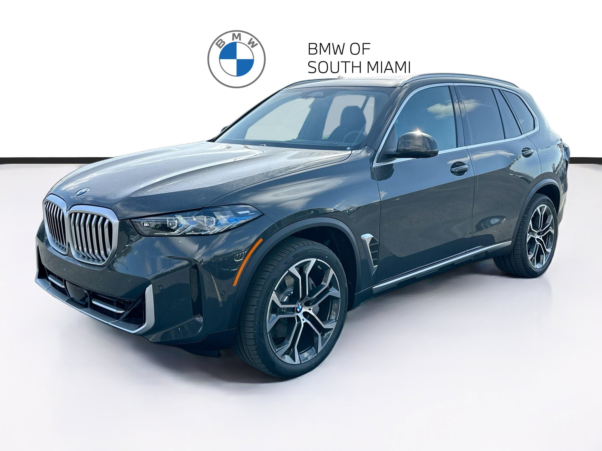 New 2026 BMW X5 xDrive40i w/ Premium Package AWD/4WD image 3