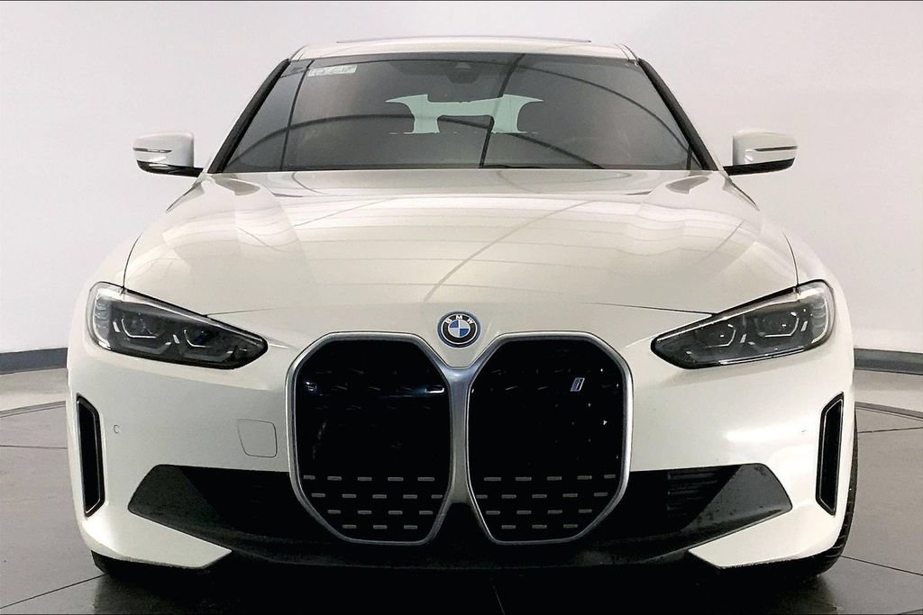 Used 2023 BMW i4 eDrive40 w/ Premium Package RWD image 2