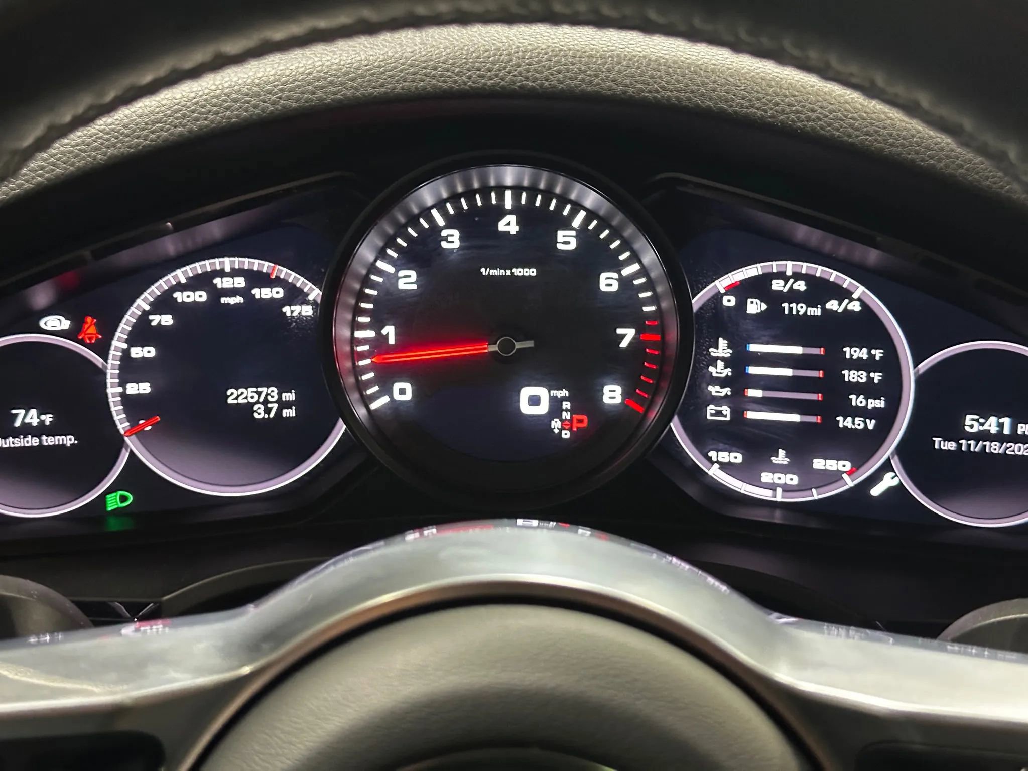 Used 2022 Porsche Cayenne Sport Utility 4D image 31