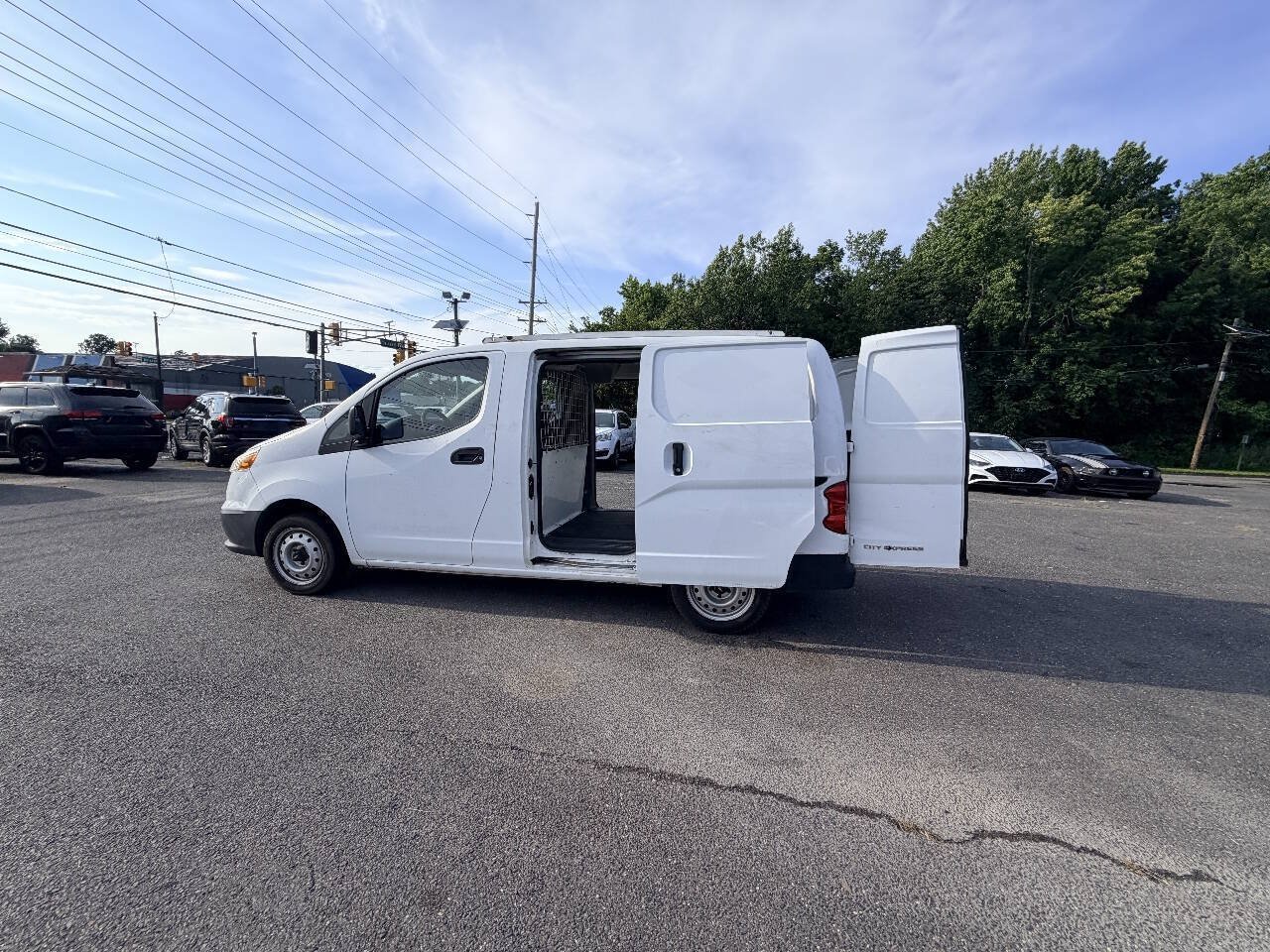 Used 2017 Chevrolet City Express LS FWD image 23