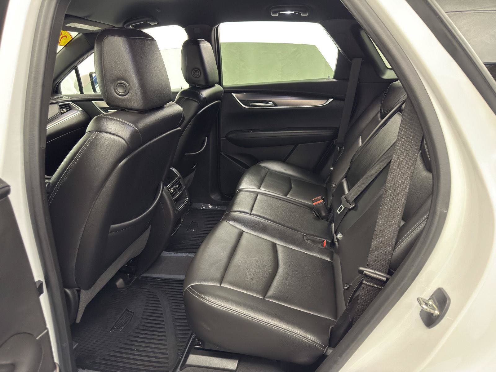 Used 2023 Cadillac XT5 Luxury AWD/4WD image 29
