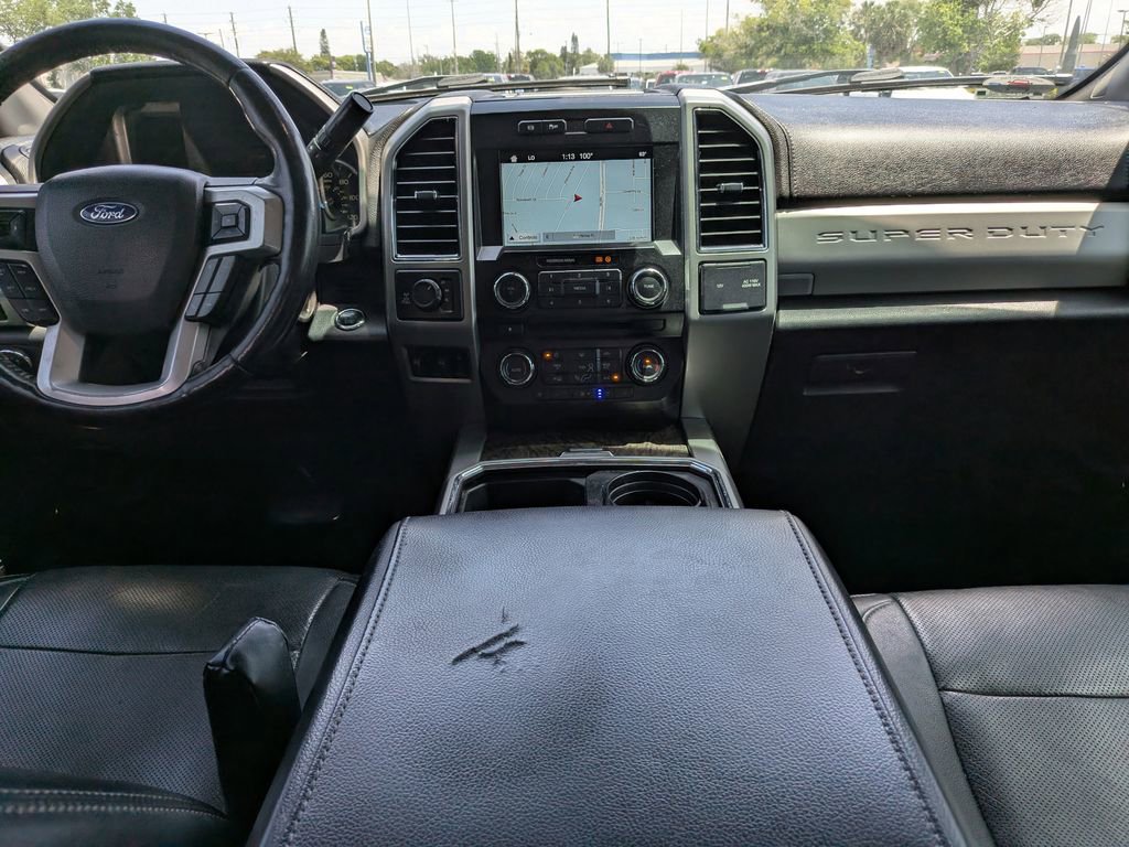 Used 2018 Ford F250 Lariat w/ Lariat Ultimate Package AWD/4WD image 17