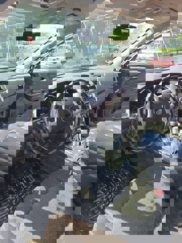 Used 2012 Chevrolet Traverse LT AWD/4WD image 4