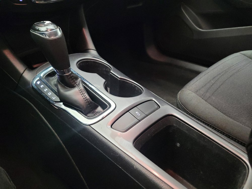 Used 2018 Chevrolet Cruze LT w/ Convenience Package FWD image 26