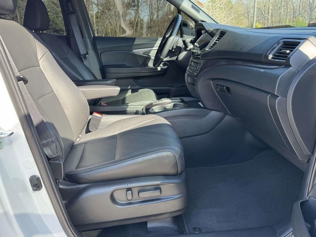 Used 2022 Honda Passport EX-L image 14