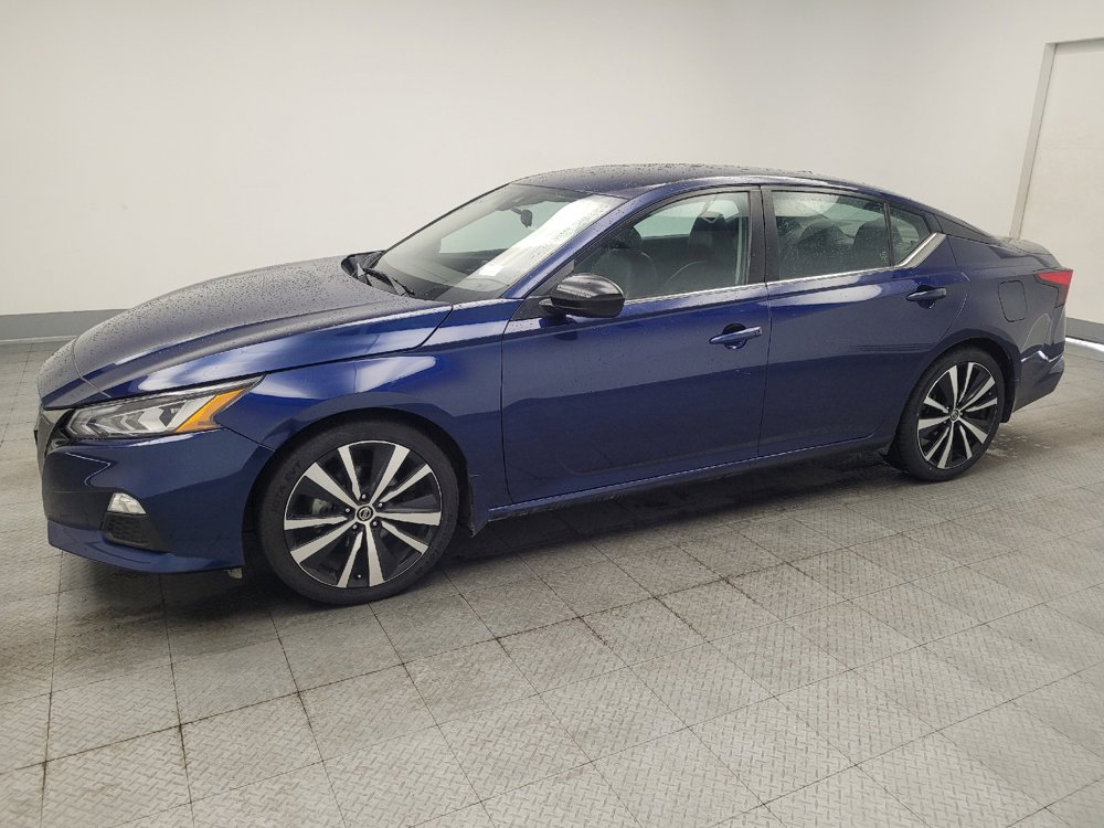 Used 2021 Nissan Altima 2.5 SR FWD image 2