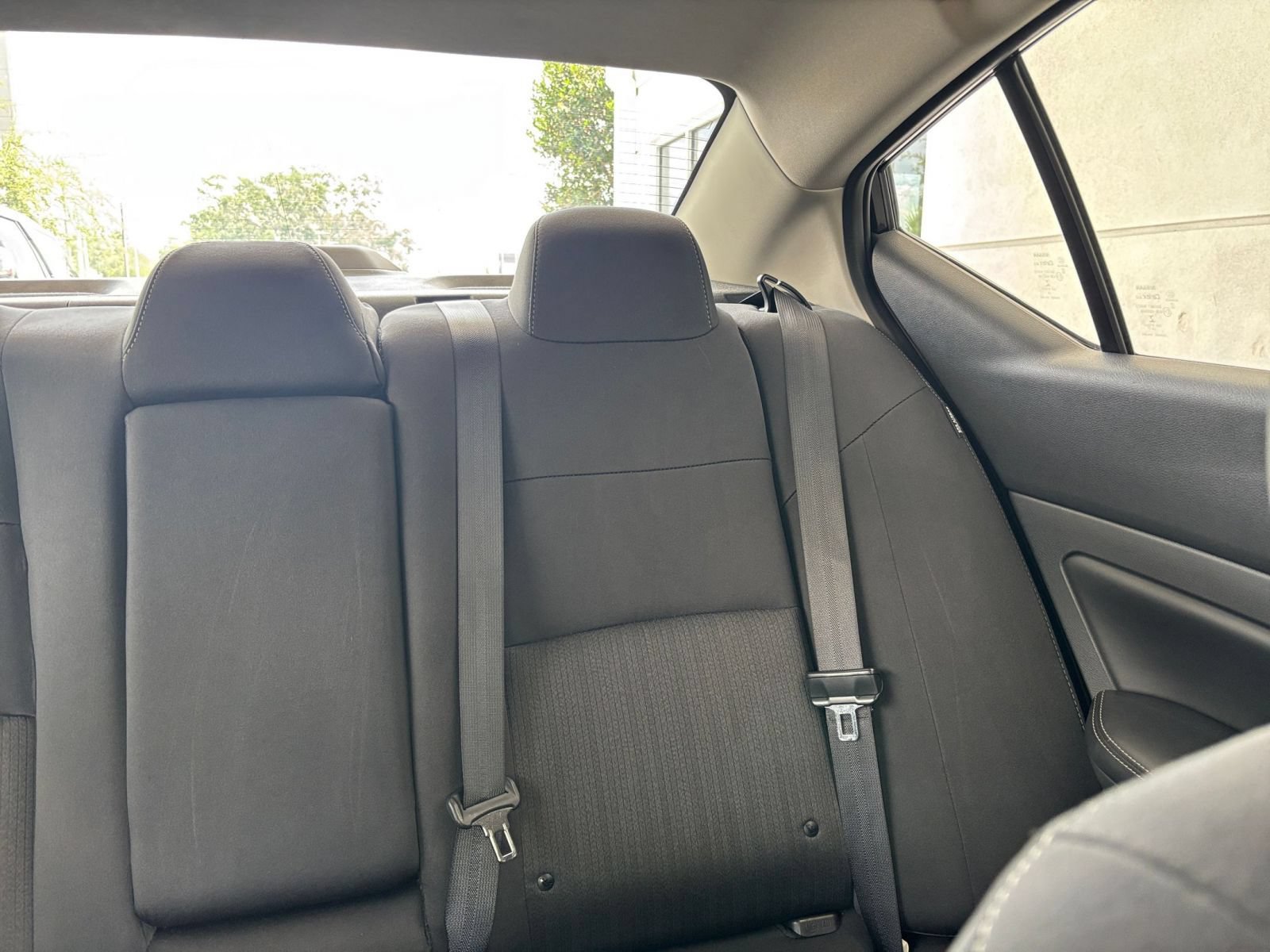Used 2025 Nissan Altima 2.5 SV FWD image 37
