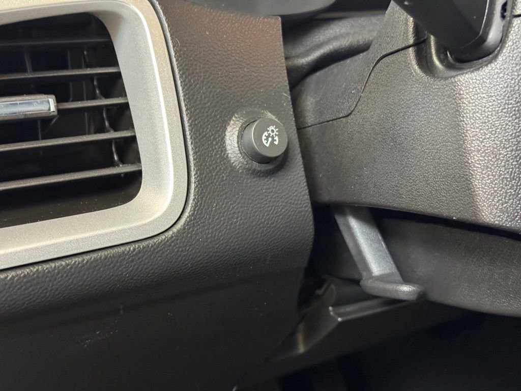 Used 2016 Chevrolet Equinox LS AWD/4WD image 28