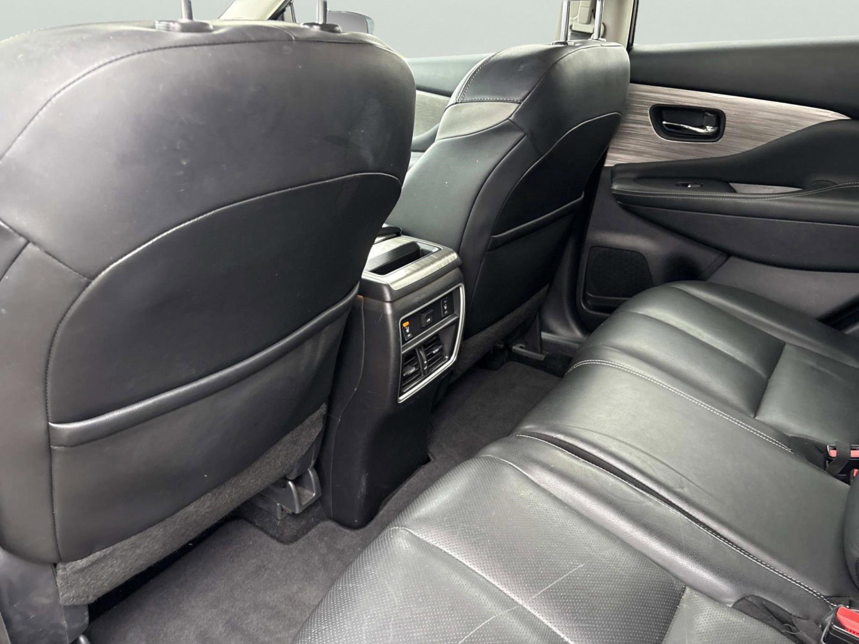 Used 2018 Nissan Murano SL w/ Moonroof Package image 18