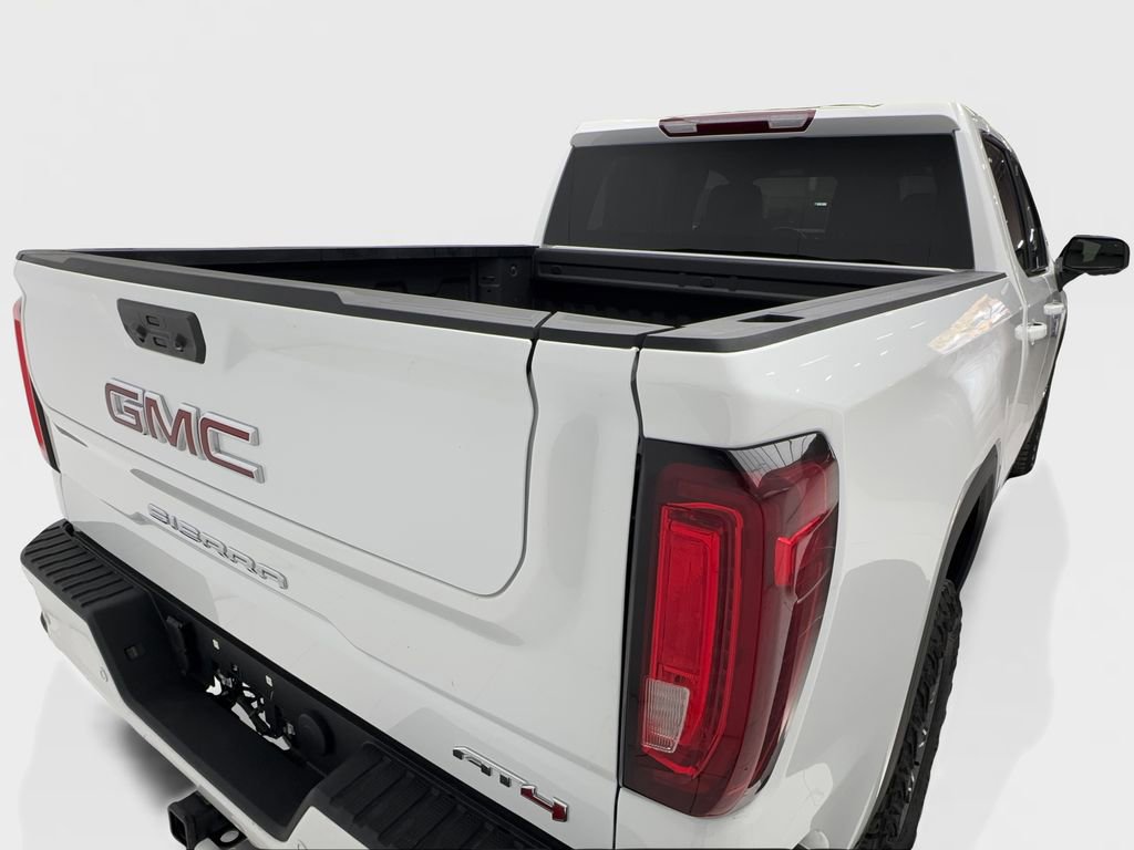 Used 2025 GMC Sierra 1500 AT4 AWD/4WD image 13