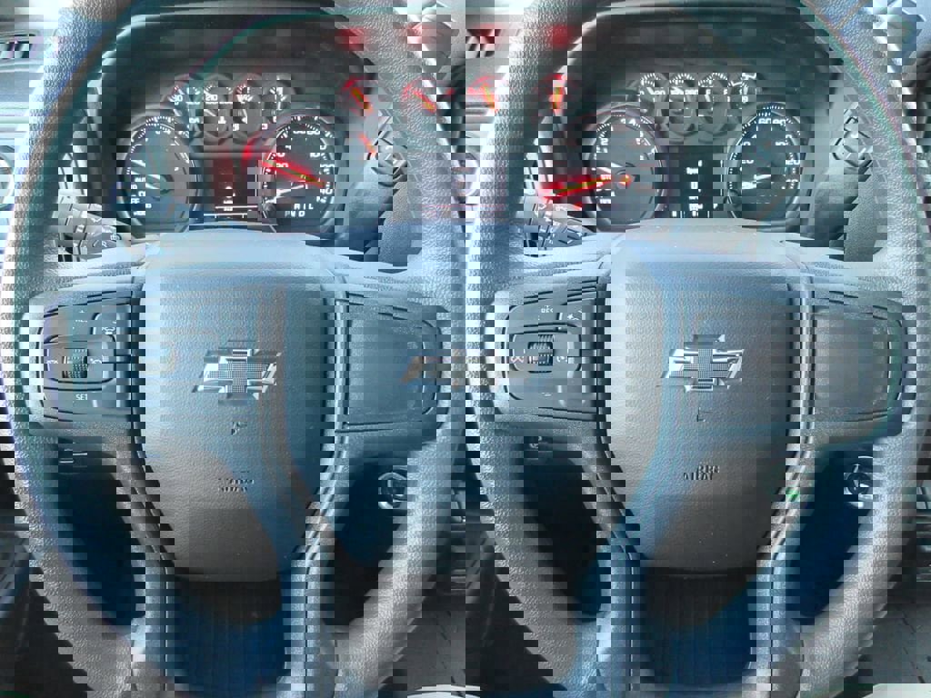 New 2026 Chevrolet Silverado 1500 Custom Trail Boss w/ LPO, Dark Essentials Package image 26