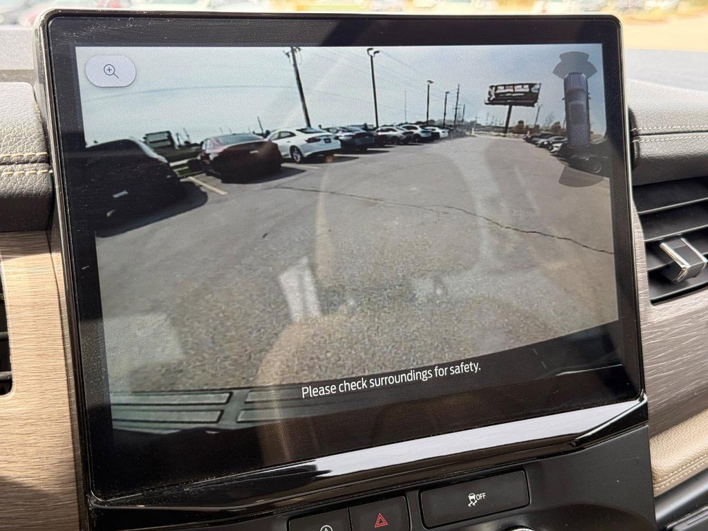 Used 2024 Ford Expedition Limited image 20