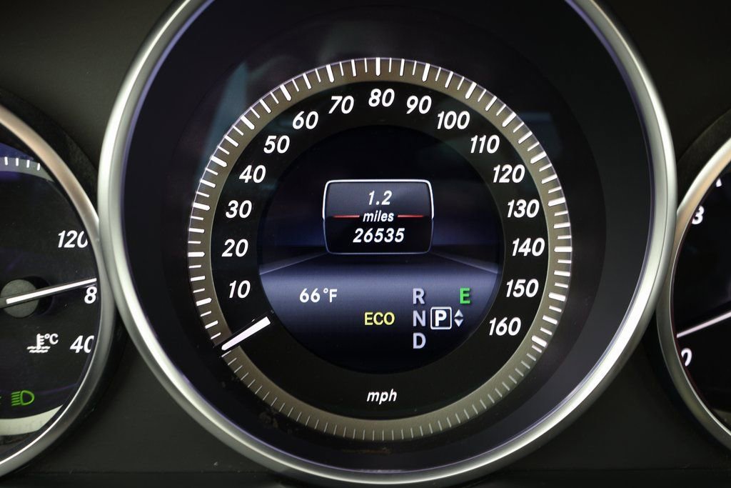 Used 2014 Mercedes-Benz E 350 Sedan image 17