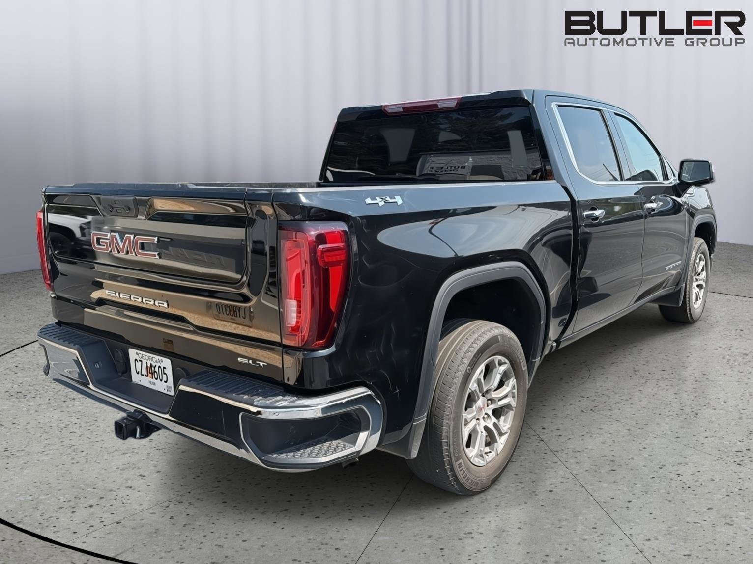 Used 2024 GMC Sierra 1500 SLT AWD/4WD image 9