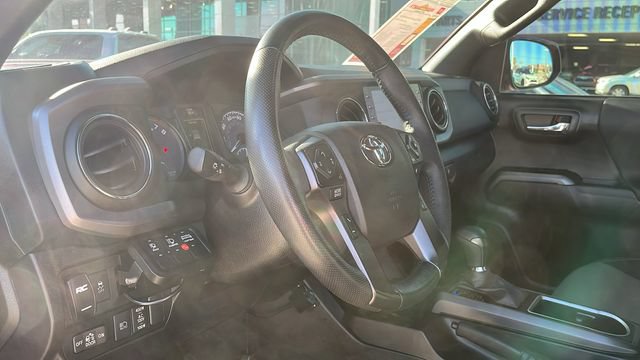 Used 2023 Toyota Tacoma TRD Sport AWD/4WD image 16