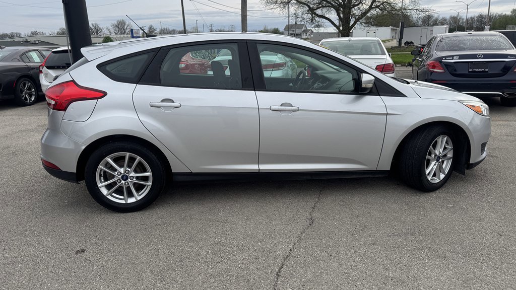 Used 2015 Ford Focus SE FWD image 9