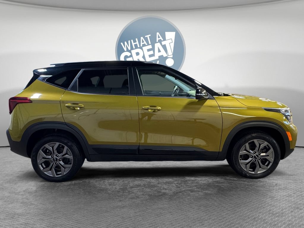 Certified 2024 Kia Seltos S AWD/4WD image 2