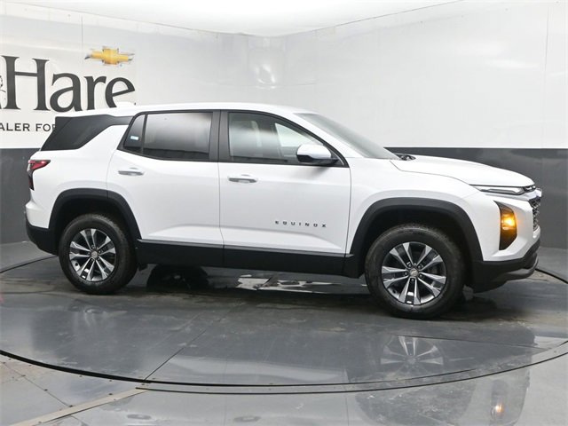 New 2026 Chevrolet Equinox LT w/ LPO, Floor Liner Package image 1