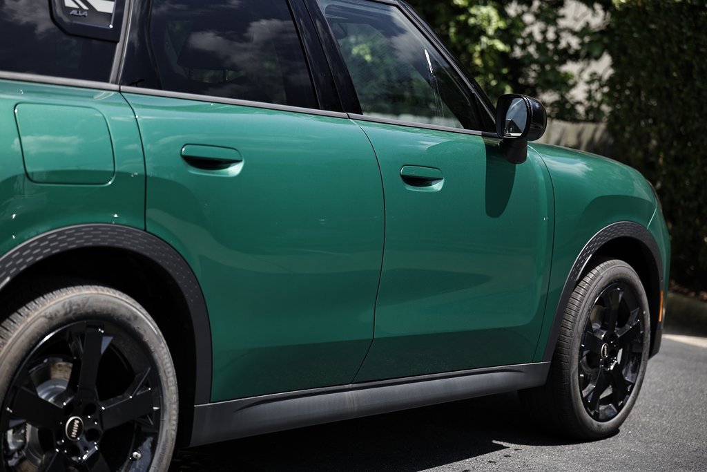 New 2025 MINI Cooper Countryman S w/ Comfort Package Max image 8