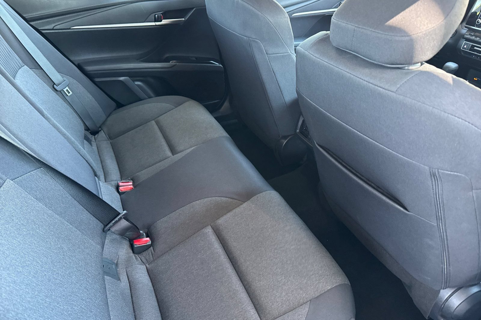 Used 2025 Toyota Camry LE FWD image 22