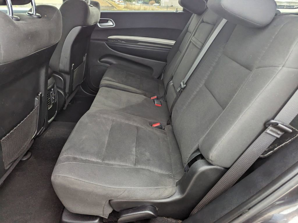 Used 2020 Dodge Durango SXT image 23