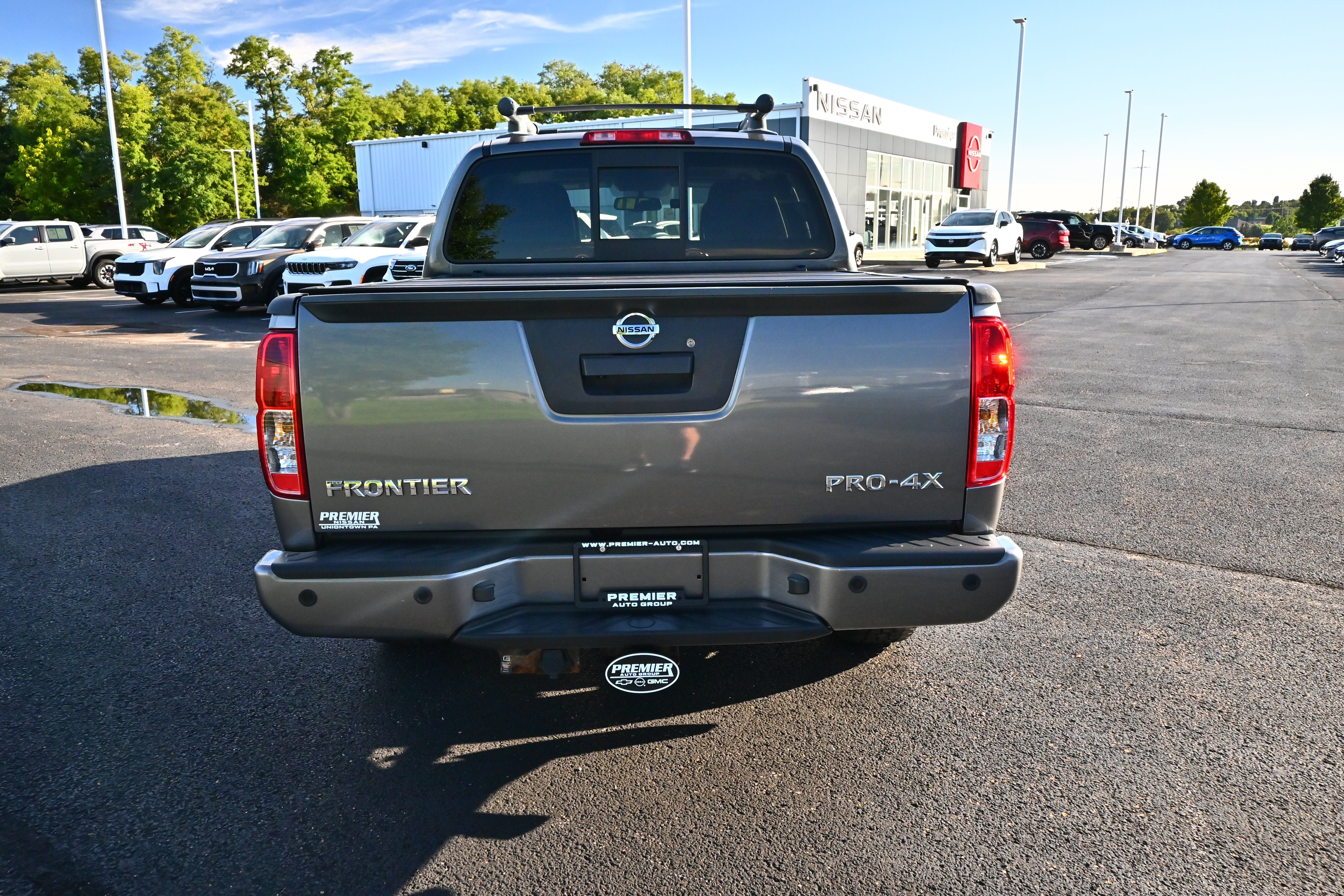 Used 2020 Nissan Frontier PRO-4X w/ Pro-4x Utility Package AWD/4WD image 7
