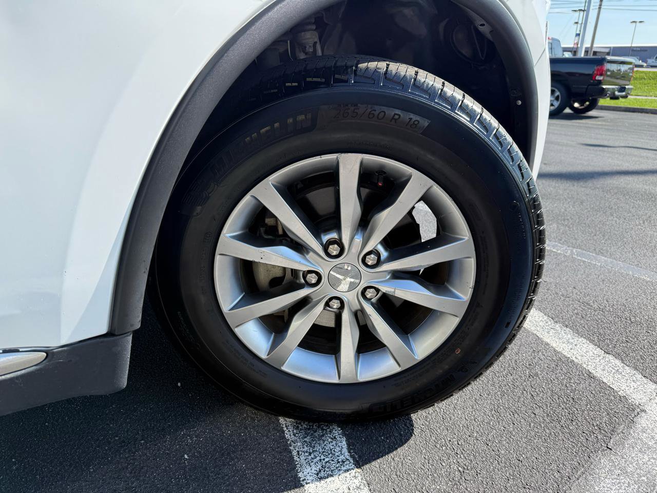 Used 2018 Dodge Durango SXT AWD/4WD image 29