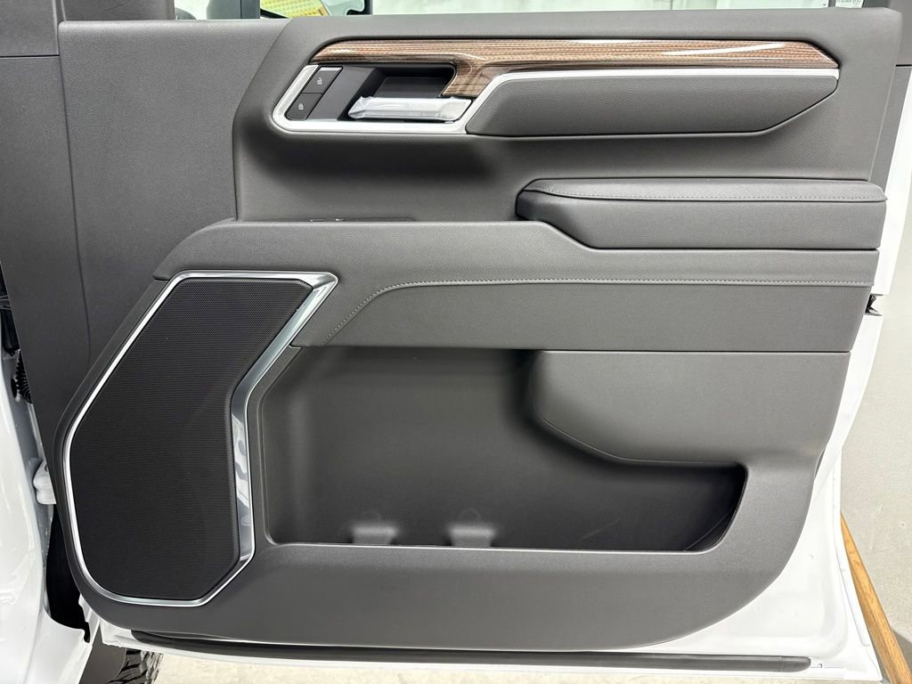 New 2026 Chevrolet Silverado 2500 LT w/ Trail Boss Package image 8