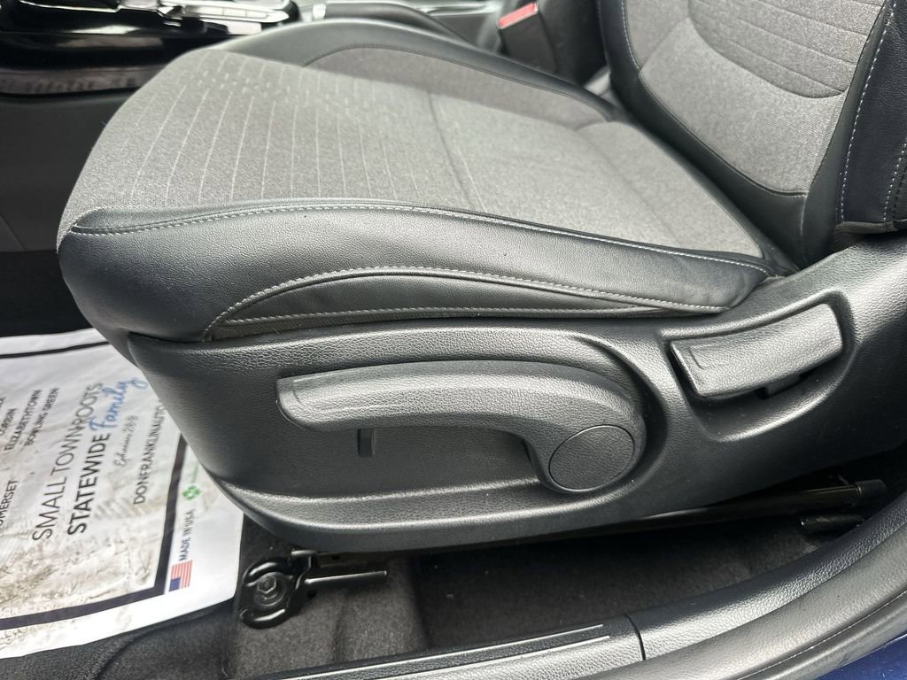 Used 2022 Kia Seltos S image 12