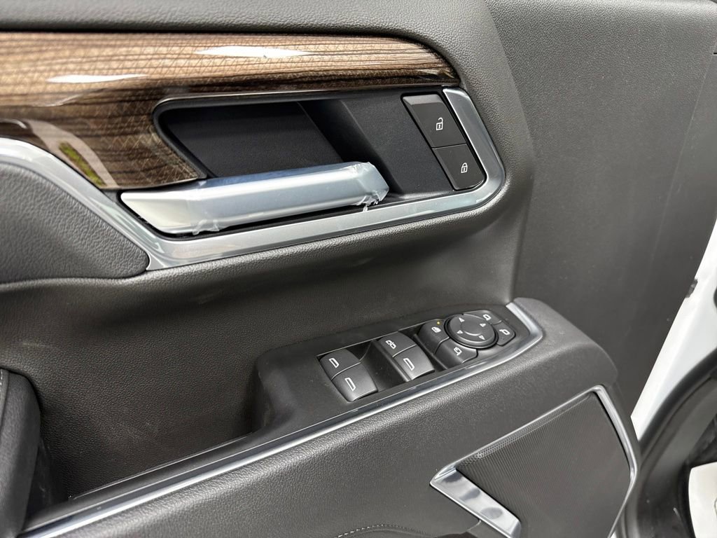 New 2026 Chevrolet Silverado 2500 LT w/ Trail Boss Package image 16