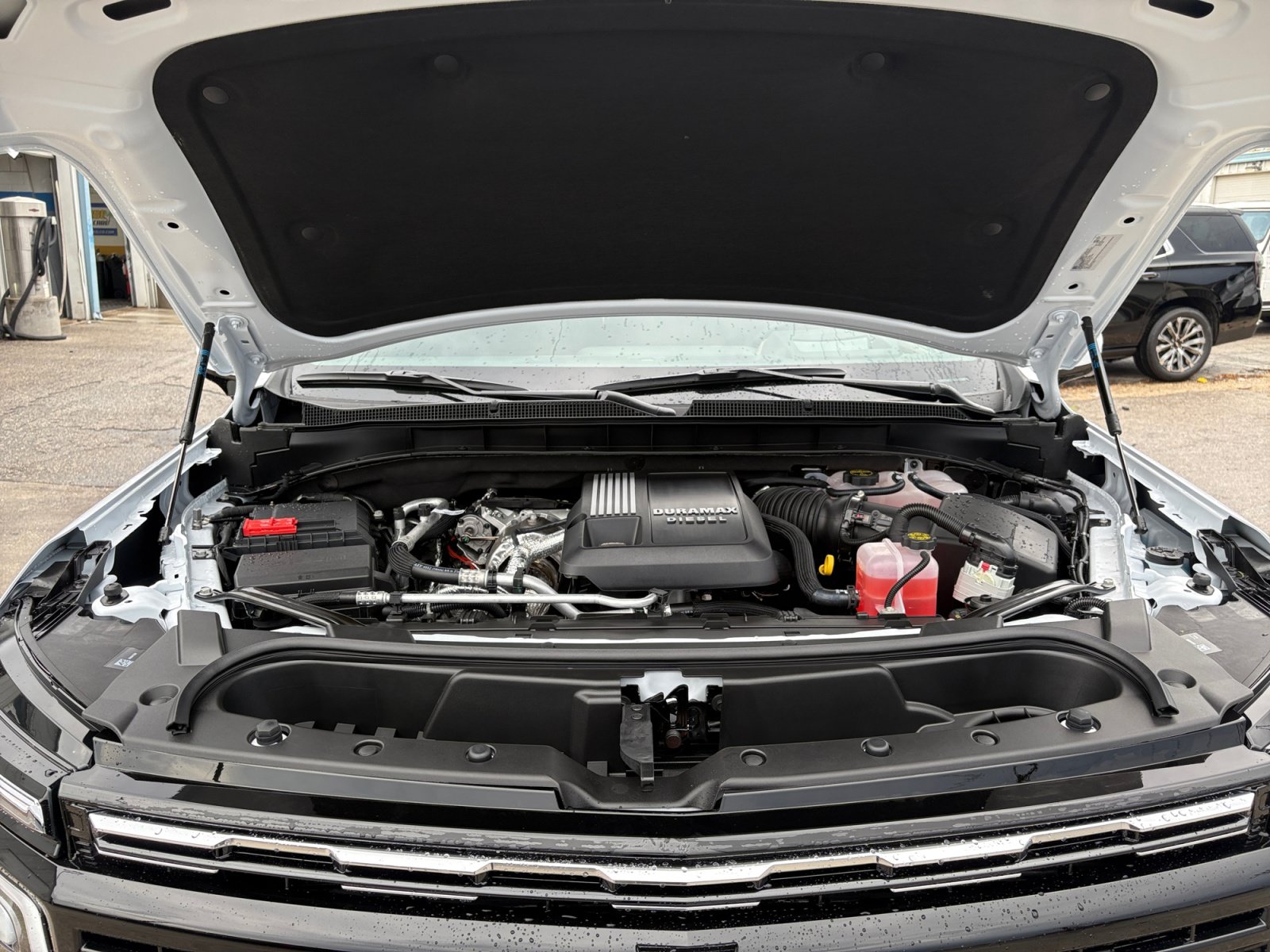 New 2027 Chevrolet Tahoe High Country AWD/4WD image 21