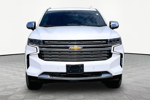 Used 2024 Chevrolet Suburban Premier AWD/4WD image 2