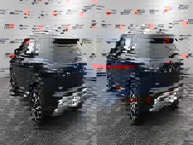 Used 2023 Nissan Pathfinder Platinum w/ Cargo Package image 3