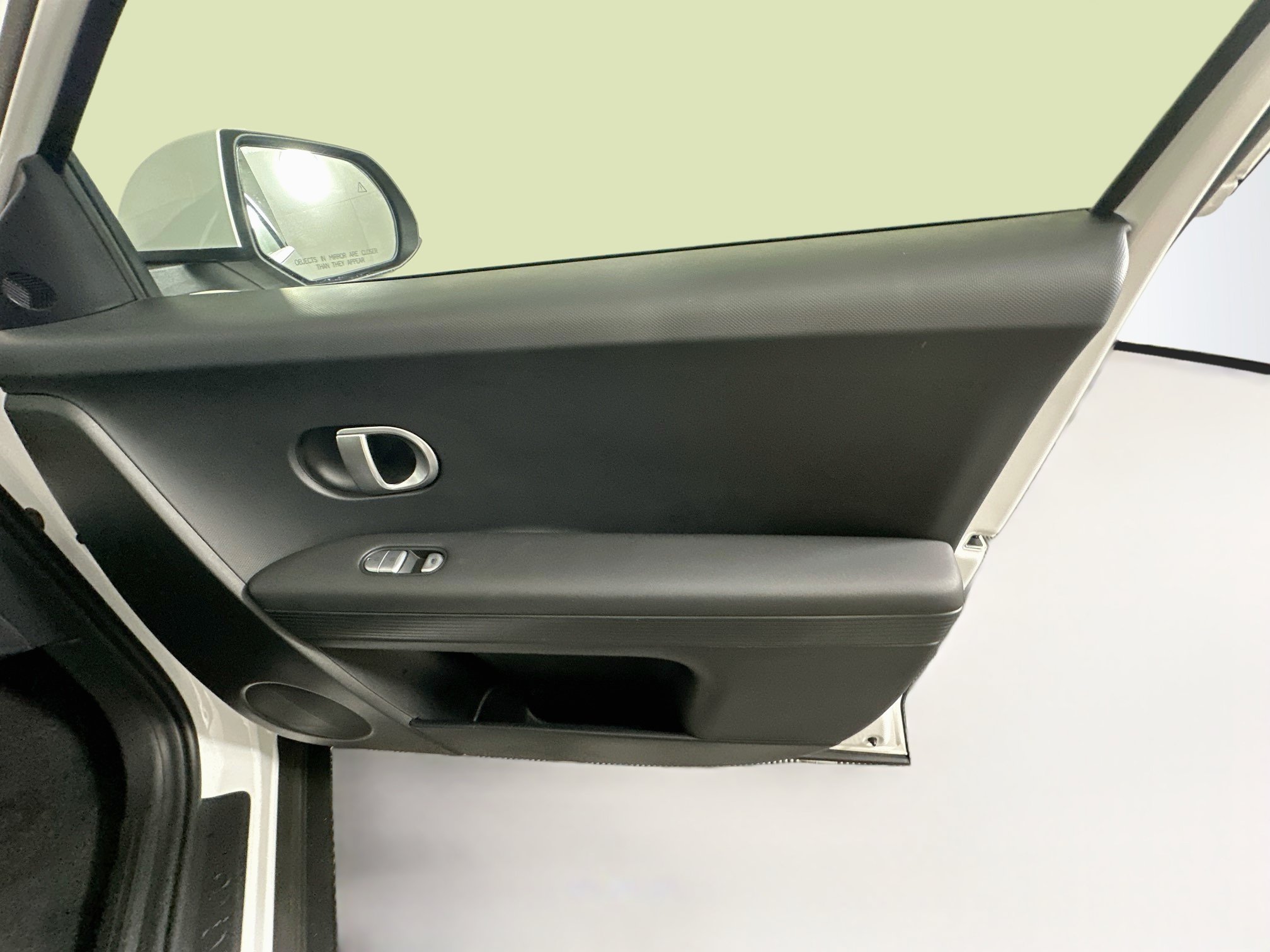 Used 2024 Hyundai Ioniq 5 SEL RWD image 32