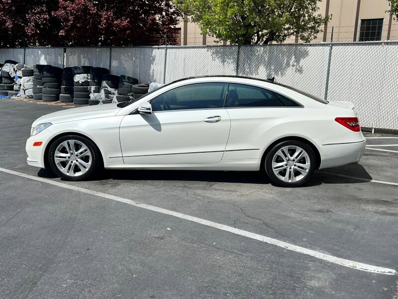 Used 2011 Mercedes-Benz E 350 Coupe image 4