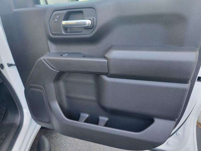 Used 2024 Chevrolet Silverado 1500 Custom Trail Boss w/ Turbomax Blackout Package AWD/4WD image 61