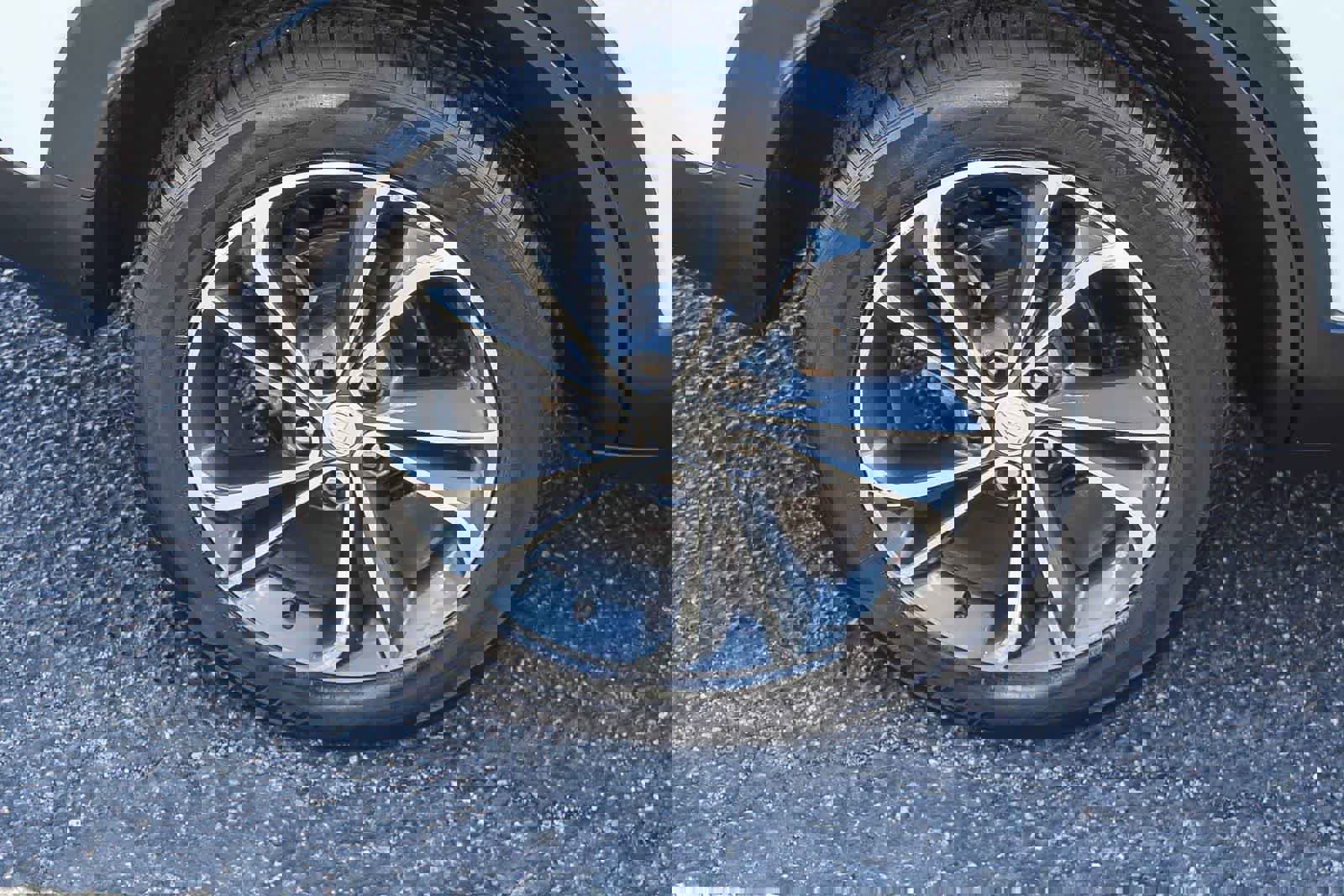 Used 2023 Buick Encore GX Select image 12