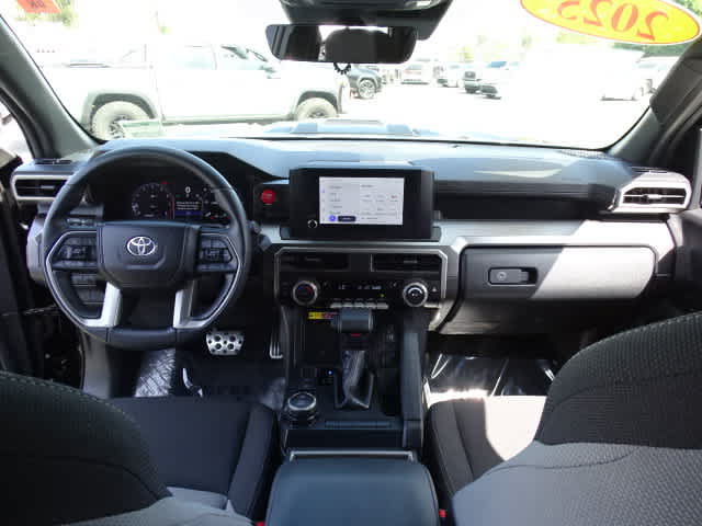 Used 2025 Toyota 4Runner TRD Sport AWD/4WD image 23