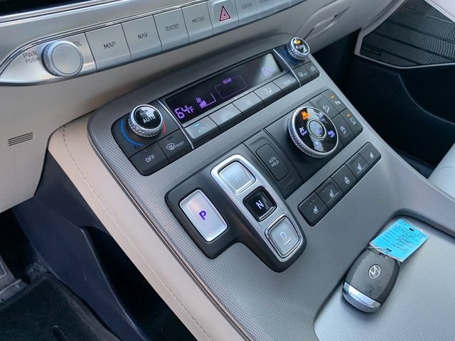 Certified 2021 Hyundai Palisade Limited AWD/4WD image 31