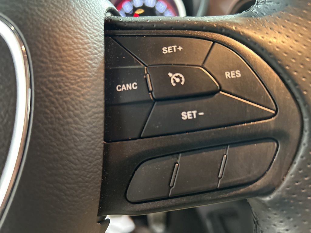 Used 2022 Dodge Challenger R/T Scat Pack w/ Dynamics Package RWD image 19