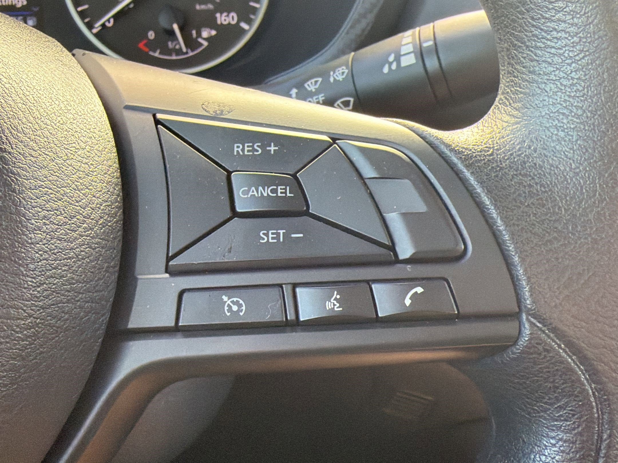 Used 2025 Nissan Sentra S image 28