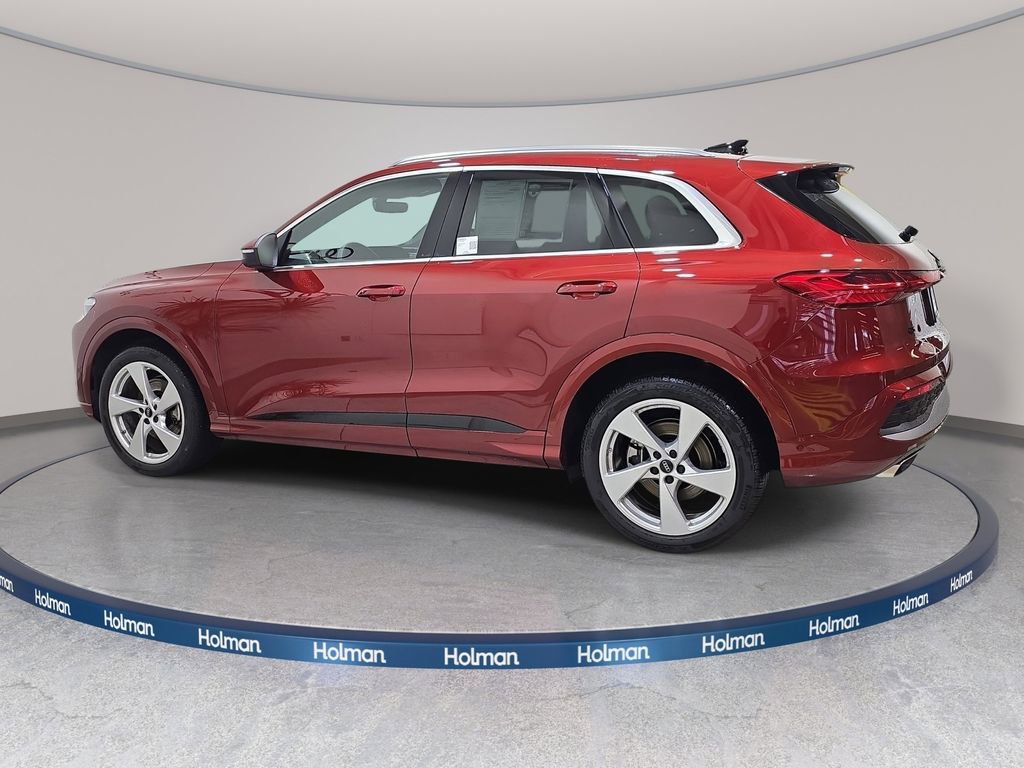 Certified 2025 Audi Q5 Prestige image 9