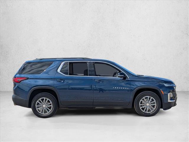 Used 2023 Chevrolet Traverse LT image 4