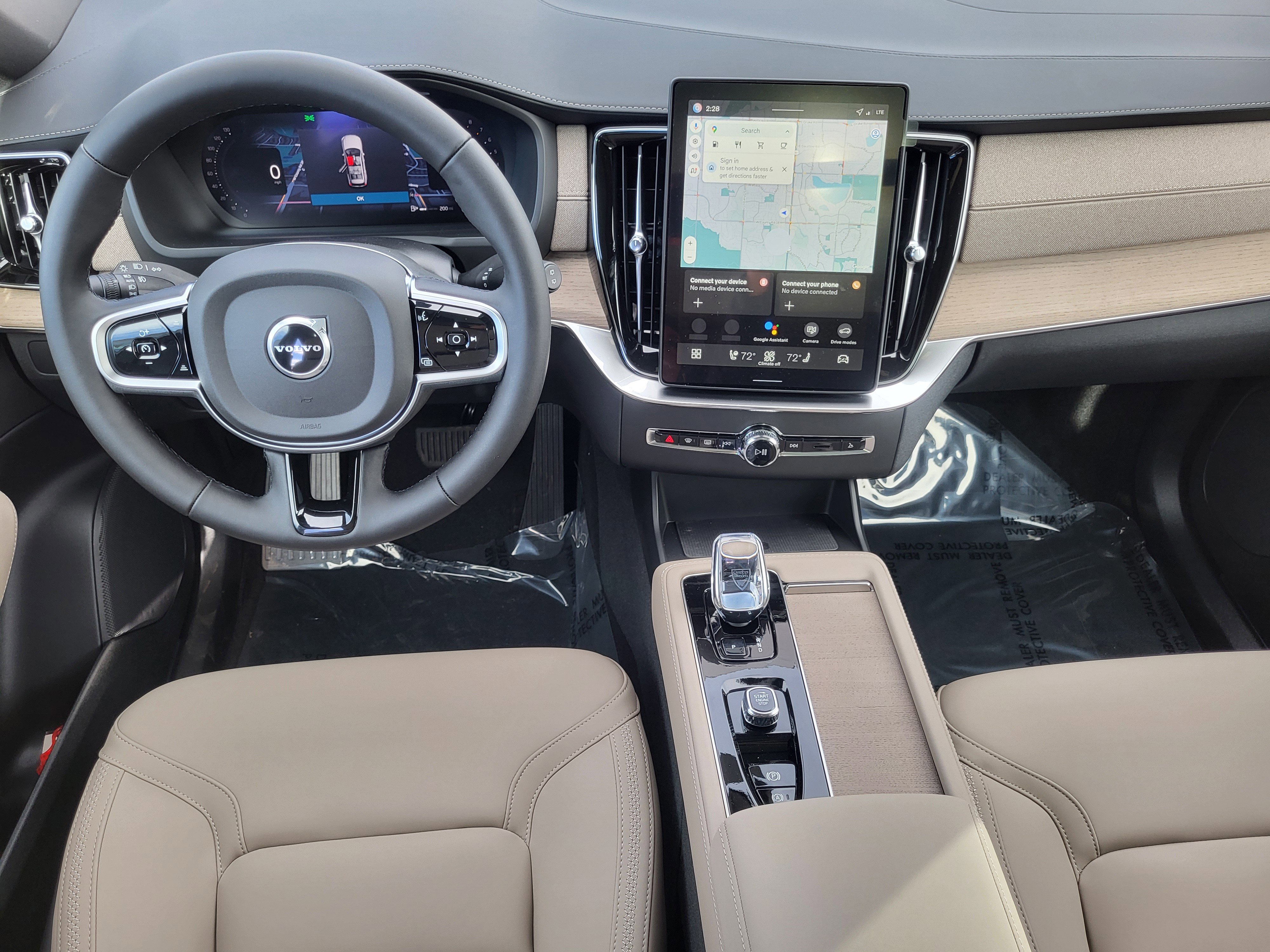 New 2026 Volvo XC90 B5 Core w/ Protection Package Premier AWD/4WD image 17
