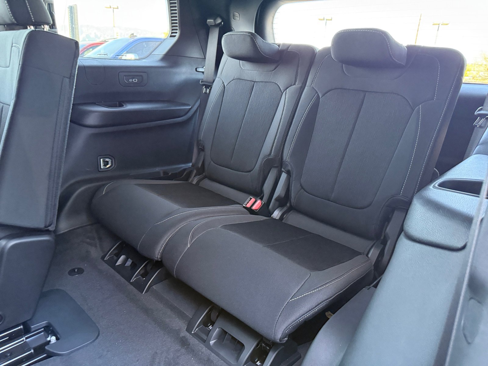 New 2025 Jeep Grand Cherokee L Laredo w/ Luxury Tech Group I image 23