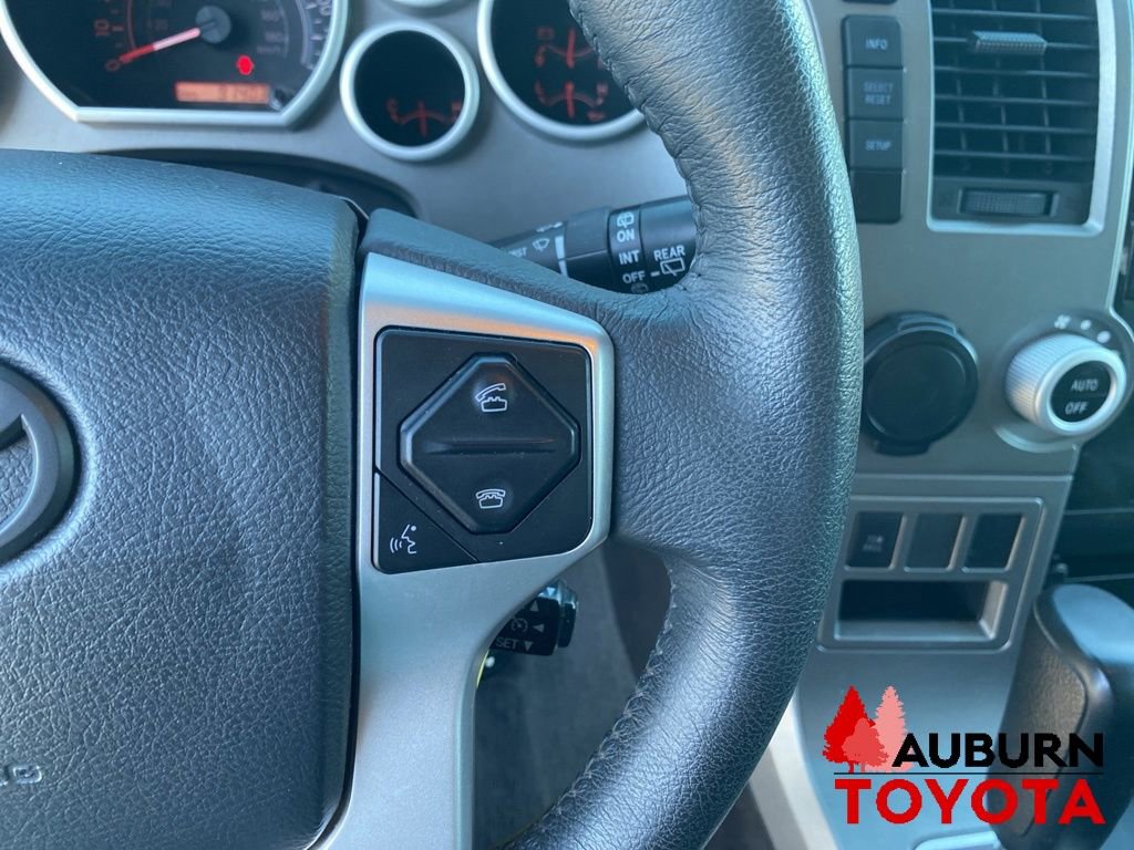 Used 2015 Toyota Sequoia SR5 RWD image 45