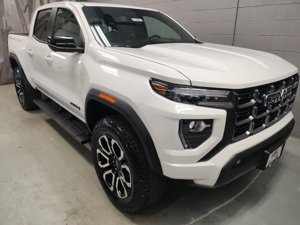 New 2026 GMC Canyon AT4 w/ Technology Plus Package image 5