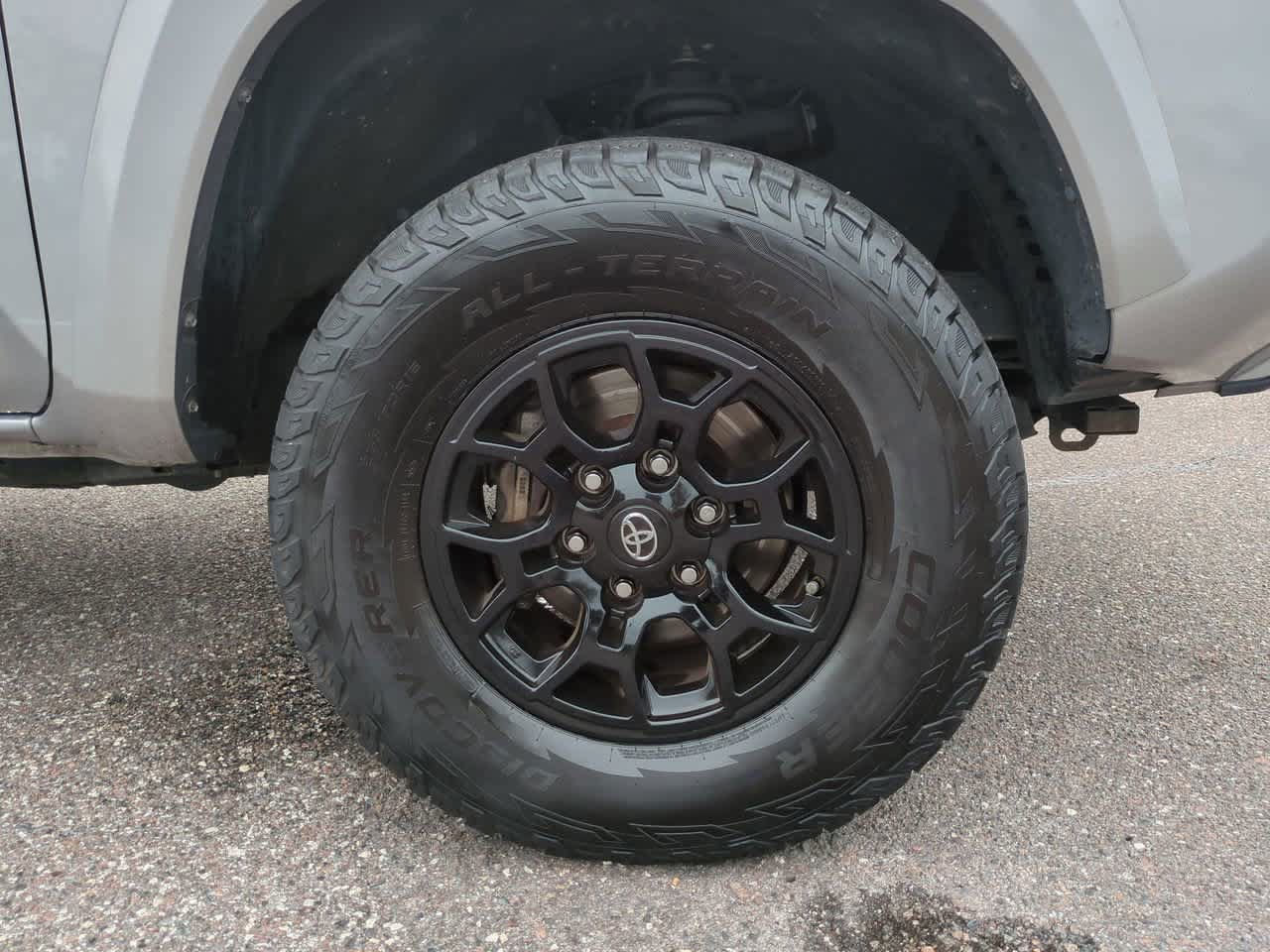 Used 2019 Toyota Tacoma SR5 RWD image 11